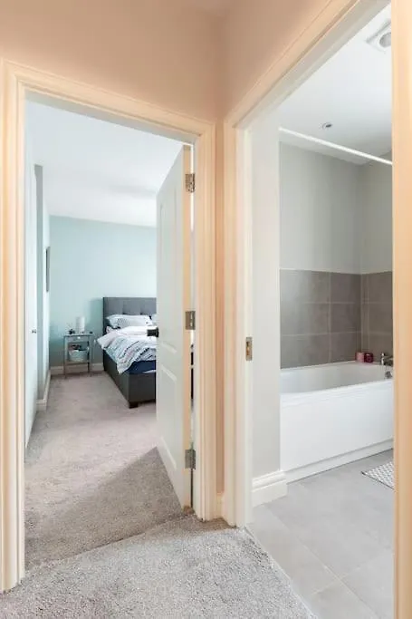 Dublin Jacuzzi Escape Apartment